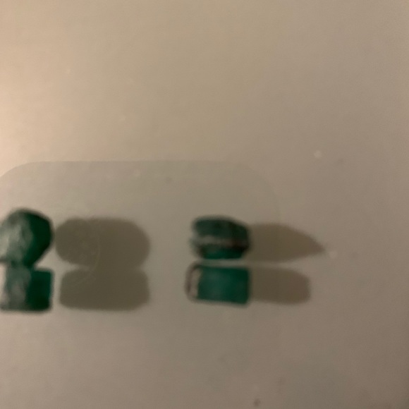 Rough emeralds - Picture 5 of 5